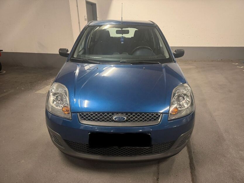 Ford Fiesta 46.000 km 2.900 € München 80634