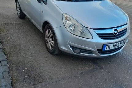 Opel Corsa 218.000 km 2.999 &euro; Peterswald-Löffelscheid 56858
