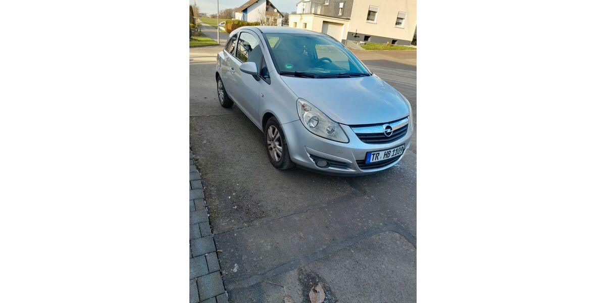Opel Corsa 218.000 km 2.999 &euro; Peterswald-Löffelscheid 56858
