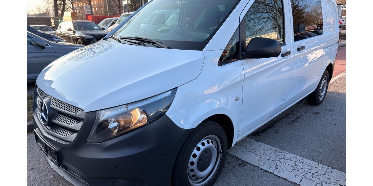 Mercedes-Benz Vito 205.000 km 14.900 &euro; München 81243