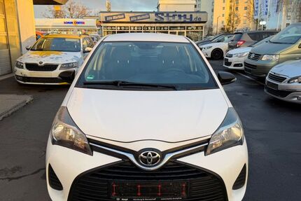 Toyota Yaris 202.500 km 4.400 &euro; Würzburg 97076