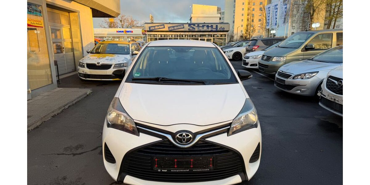 Toyota Yaris 202.500 km 4.400 &euro; Würzburg 97076