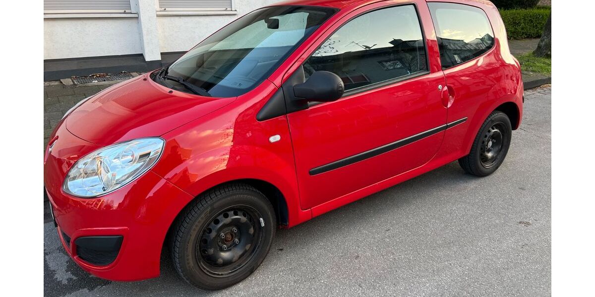 Renault Twingo 73.000 km 3.850 &euro; Duisburg 47228