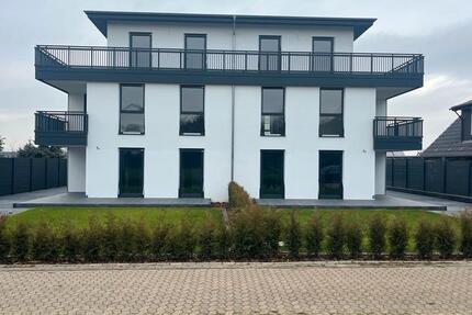 Moderne Neubau- DHH 4 zimmer