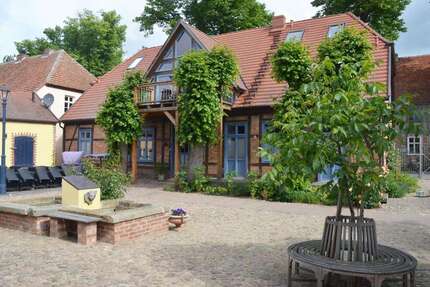 Haus Lenzen/Elbe Elbe - 14 Zimmer, 546 m&sup2;, 995.000&euro; | Angebot:25336639