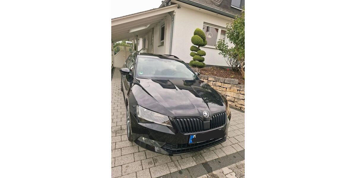 Skoda Superb 71.000 km 22.999 &euro; Hadamar 65589