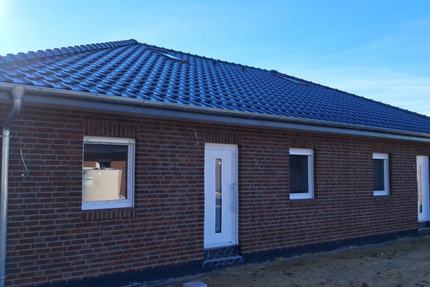 Gemütliche Neubau-Doppelhaushälfte (Bungalow) in Vollersode 3 zimmer