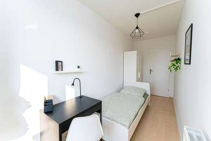 Zimmer Potsdam Stern - 540&euro; | Angebot:27123650