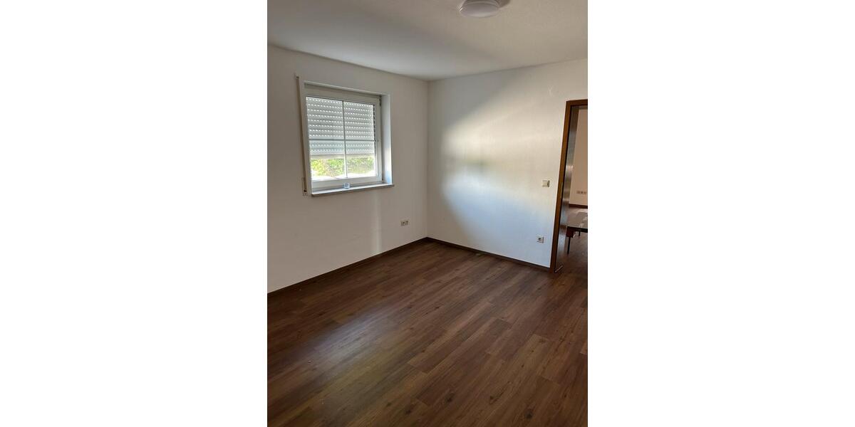 Mehrfamilienhaus, Wohnhaus Ingolstadt Nordost - 9 Zimmer, 176 m&sup2;, 550.000&euro; | Angebot:26262496