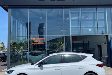 Seat Leon 2.416 km 26.380 &euro; Leipzig 04316