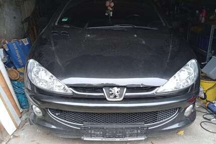 Peugeot 206 122.000 km 500 &euro; Groß-Umstadt 64823