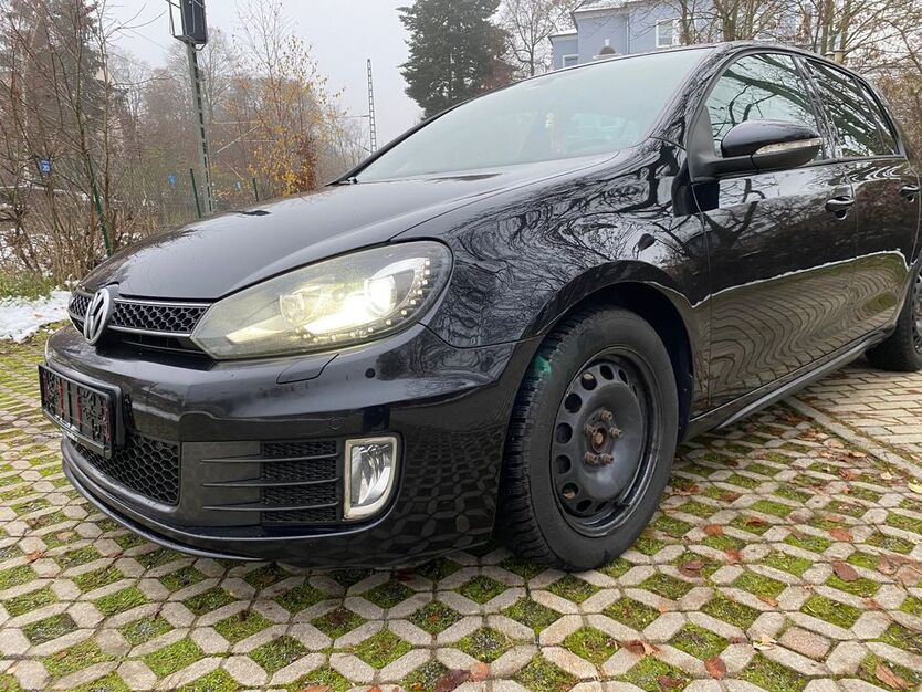 VW Golf 260.000 km 7.200 € Hof 95028