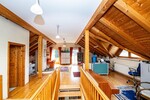 Großzügiges Zuhause mit umzäunten Gartengrundstück und vielseitigem Studio - Einfamilienhaus Schönthal | Angebot:27038045