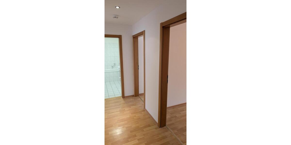 Etagenwohnung Schöneiche bei Berlin - 3 Zimmer, 68 m&sup2;, 945&euro; | Angebot:26032914