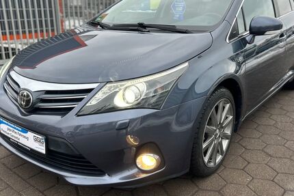 Toyota Avensis 160.250 km 8.990 &euro; hamburg 20539