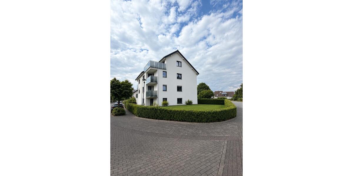 Dachgeschoßwohnung Leopoldshöhe - 3 Zimmer, 108 m&sup2;, 457.000&euro; | Angebot:27136711