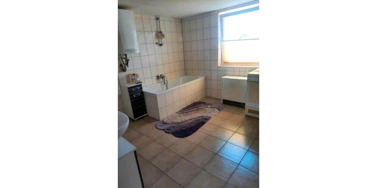 Bungalow Osterburg (Altmark) - 3 Zimmer, 130 m&sup2;, 130.000&euro; | Angebot:27126501
