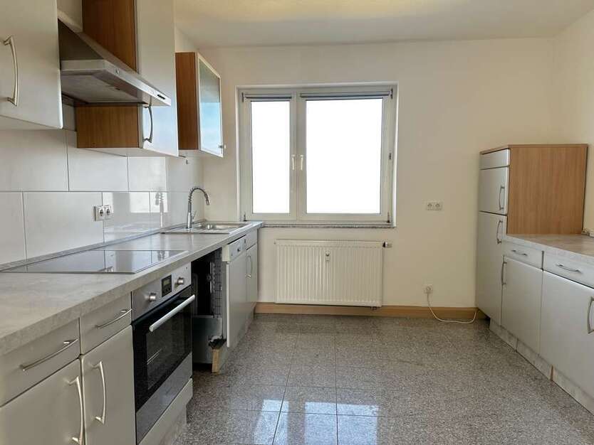 Wohnung zum Mieten in Ludwigshafen am Rhein 740 € 52 m²