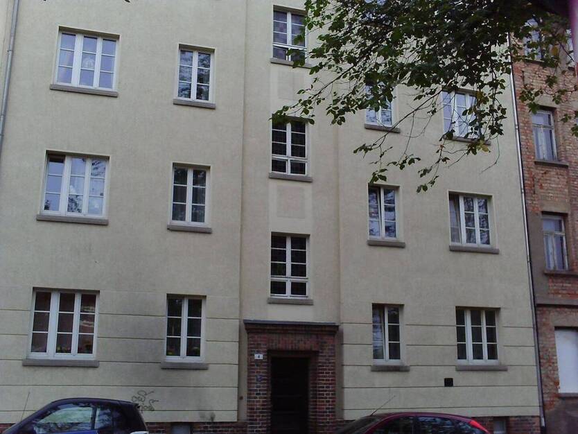 Helle Dachgeschoßwohnung in Leipzig - Ideal für Singles oder Paare