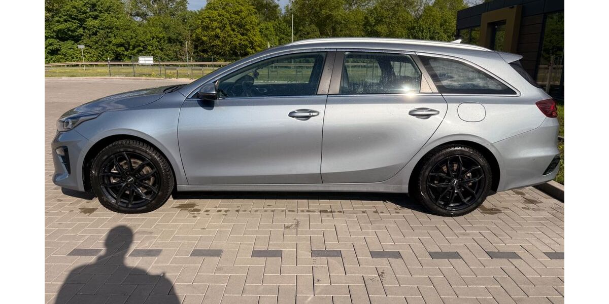 Kia ceed Sportswagon 86.965 km 19.400 &euro; Plaue 99338