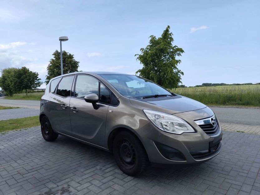 Opel Meriva 113.000 km 4.300 € Metelsdorf 23972