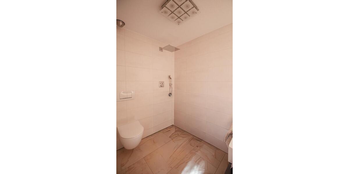 Erdgeschoßwohnung Bad Blankenburg - 2 Zimmer, 80 m&sup2;, 750&euro; | Angebot:25397620