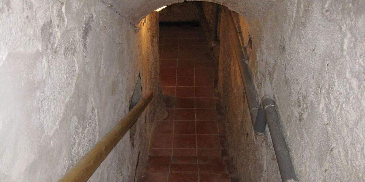 Mehrfamilienhaus, Wohnhaus Bad Frankenhausen/Kyffhäuser Bad Frankenhausen - 1 Zimmer, 389 m&sup2;, 390.000&euro; | Angebot:25730365