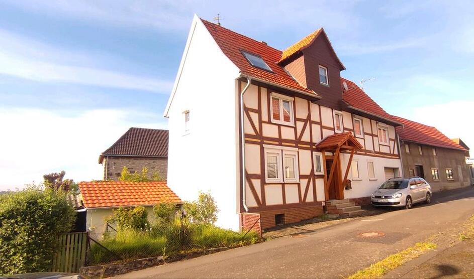 Idyllisches Fachwerkhaus im friedlichen Meimbressen