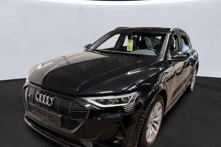 Audi e-tron 87.362 km 35.950 &euro; Hamburg 22047