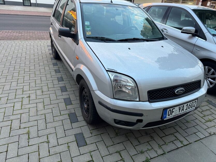 Ford Fusion 136.000 km 1.450 € Erlensee 63526