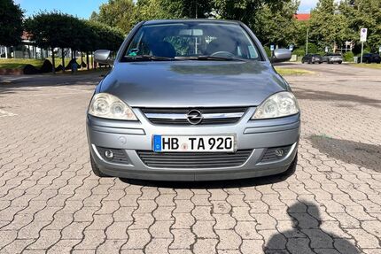 Opel Corsa 144.000 km 2.300 &euro; Bremen 28259
