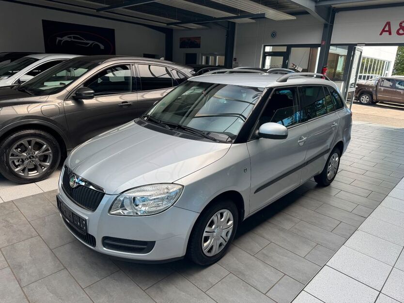 Skoda Fabia 140.000 km 3.450 € Detmold 32758