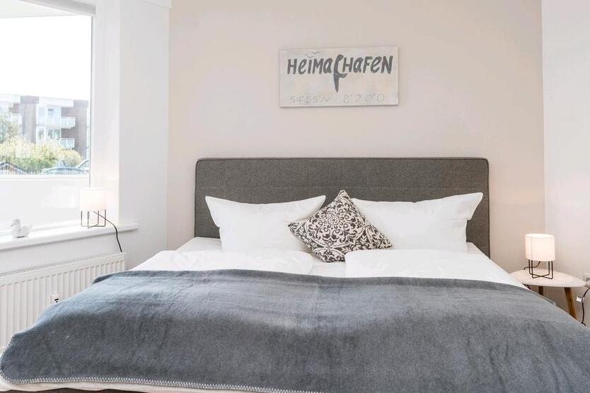 2 Zimmer FerienWohnung, mit großem Balkon, Westerland, Sylt