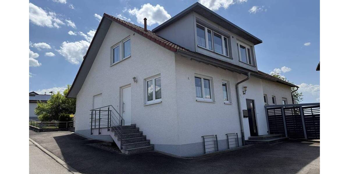 Mehrfamilienhaus, Wohnhaus Ertingen - 9 Zimmer, 208 m&sup2;, 399.000&euro; | Angebot:25701176
