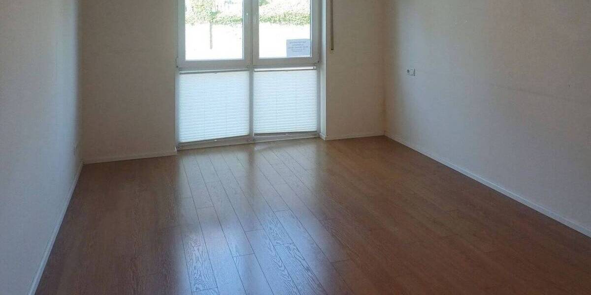 Etagenwohnung Bitburg - 3 Zimmer, 90 m&sup2;, 320.000&euro; | Angebot:26189990