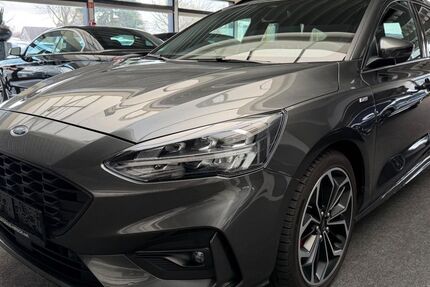 Ford Focus 99.000 km 14.490 &euro; Minden 32425