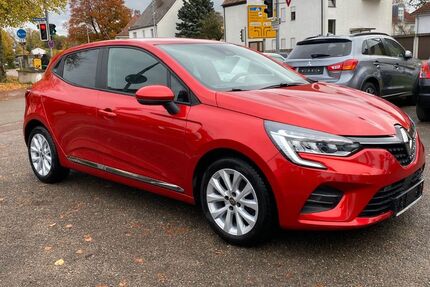 Renault Clio 82.000 km 9.299 &euro; Ingolstadt 85057