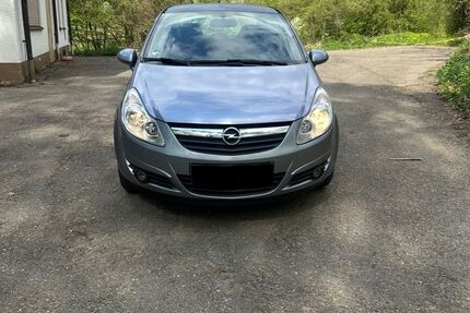 Opel Corsa 137.000 km 2.890 &euro; Gingen an der Fils 73333