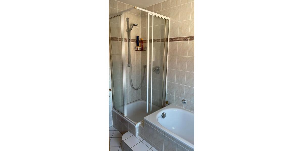 Dachgeschoßwohnung Burglengenfeld - 4 Zimmer, 91 m&sup2;, 275.000&euro; | Angebot:26715307
