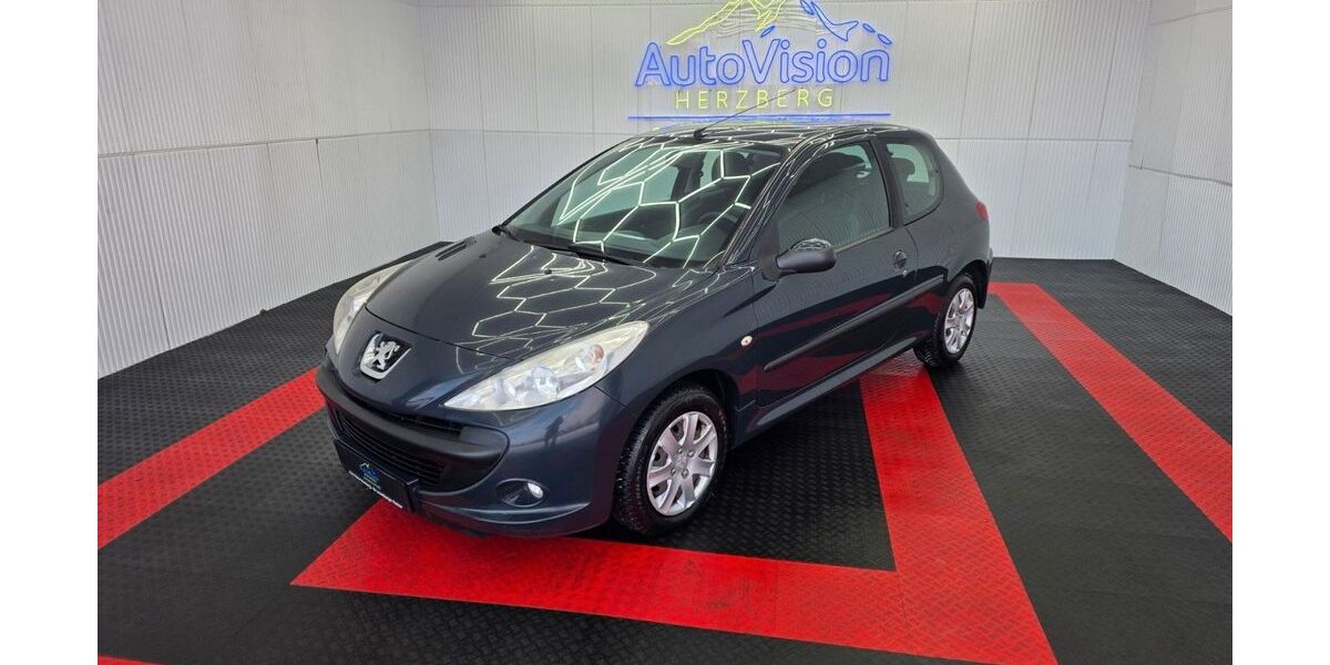 Peugeot 206 152.000 km 2.950 &euro; Osterode am Harz 37520