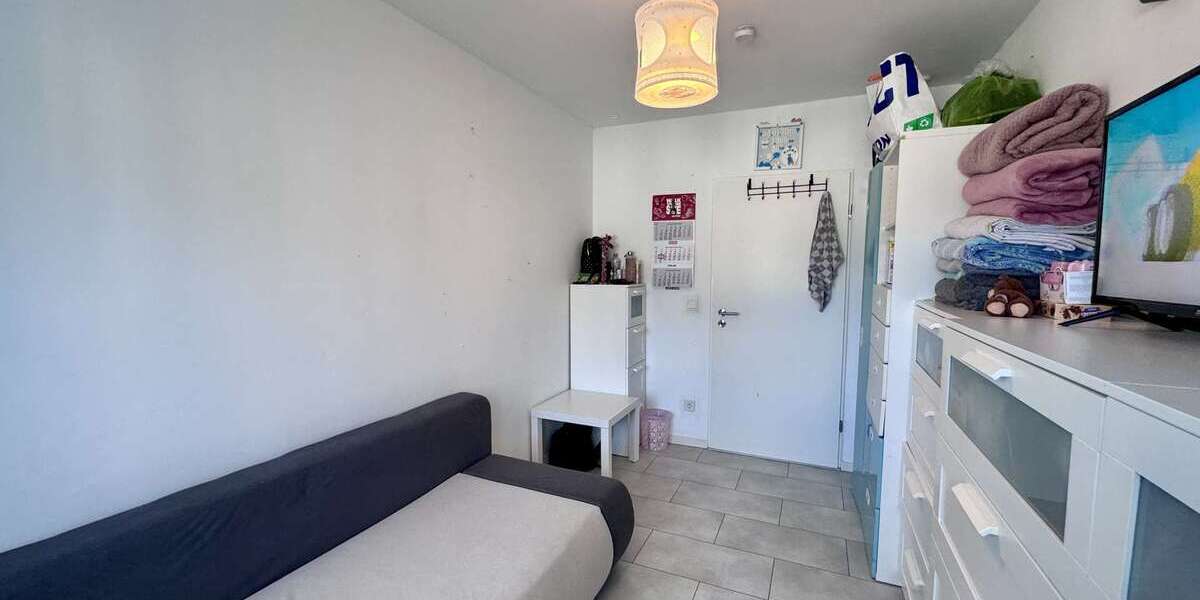 Traumhafte 3,5-Zimmer-Wohnung mit großem Balkon, herrlicher Aussicht, Garage und inkl.Einbauküche - Etagenwohnung Velbert Pöthen | Angebot:24740227