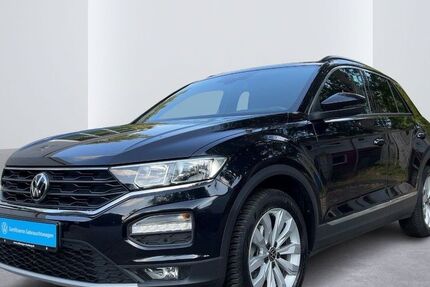 VW T-Roc 10.150 km 26.950 € Hamburg 22111