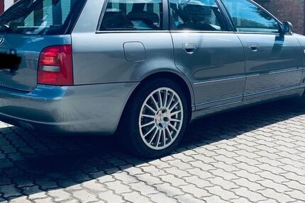 Audi S4 233.000 km 8.300 € Hohenmölsen 06679