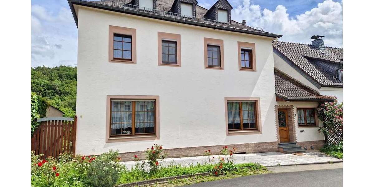Einfamilienhaus Üxheim - 5 Zimmer, 160 m&sup2;, 220.000&euro; | Angebot:26865938