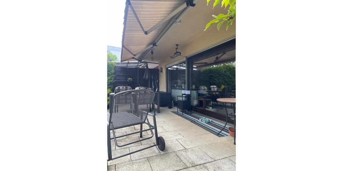 Attraktives Reiheneckhaus in begehrter Lage in Weiden-Ost zimmer