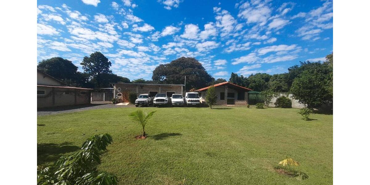 Bungalow Grafenwöhr - 5 Zimmer, 2.000 m&sup2;, 400.000&euro; | Angebot:27055026