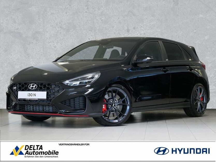i30