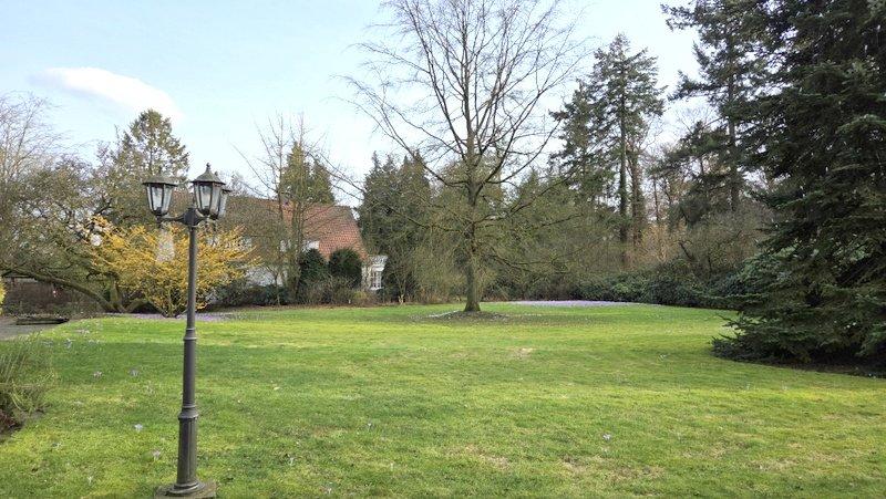 Einfamilienhaus Ganderkesee - 8 Zimmer, 257 m&sup2;, 2.347&euro; | Angebot:26098996