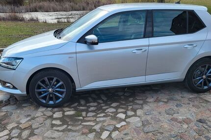 Skoda Fabia 27.000 km 12.999 &euro; Magdeburg 39118