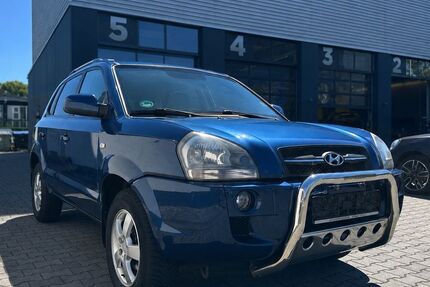 Hyundai TUCSON 218.000 km 3.350 &euro; Bonn 53175